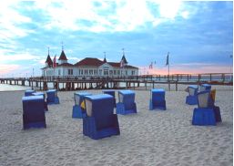 Bild vom Strand mit Seebr�cke